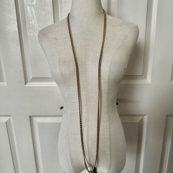 Monet vintage very long gold tone chain necklace - Picture 8 of 10